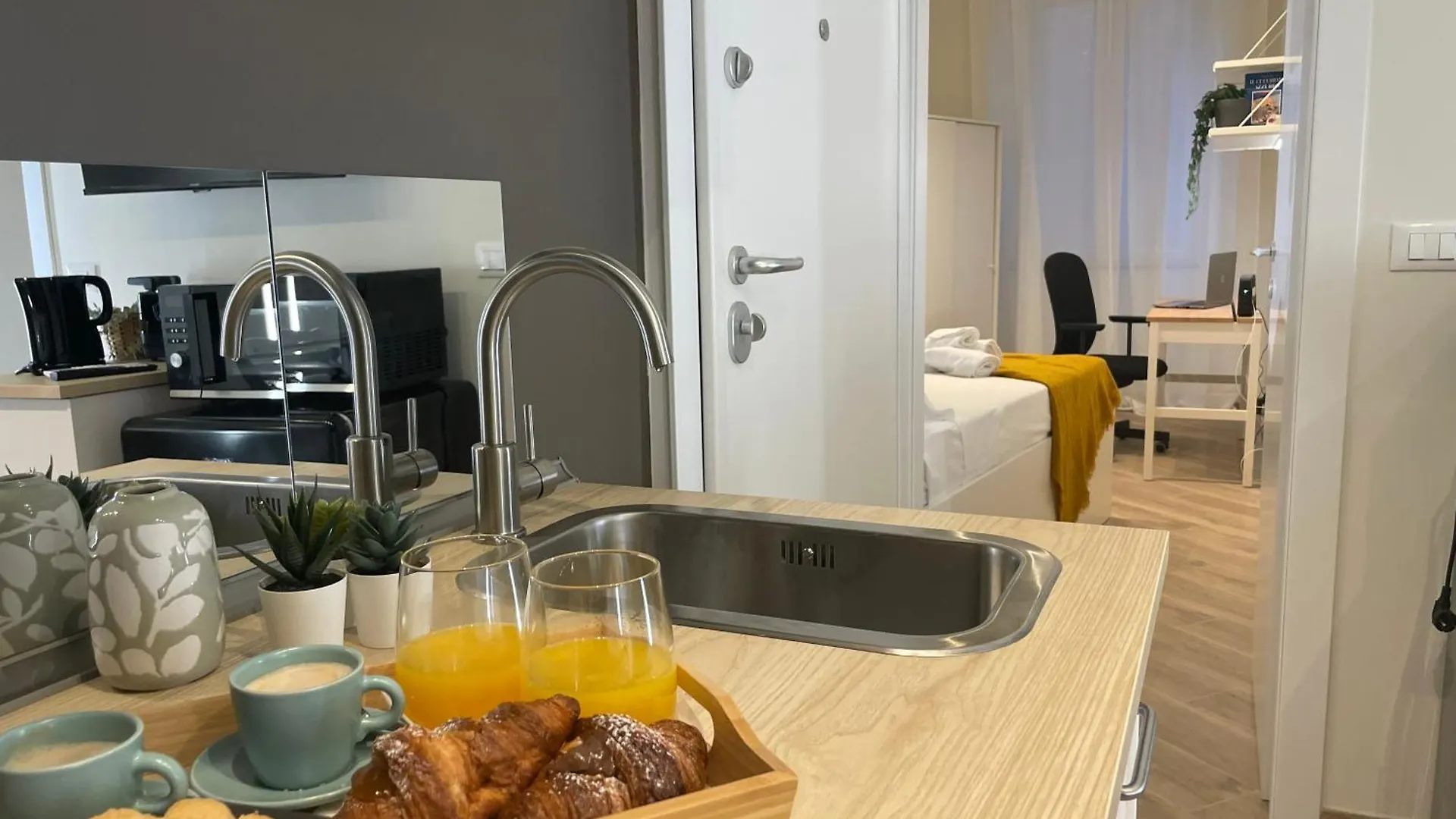 Happy Family Apartments Incantesimo Genoa
