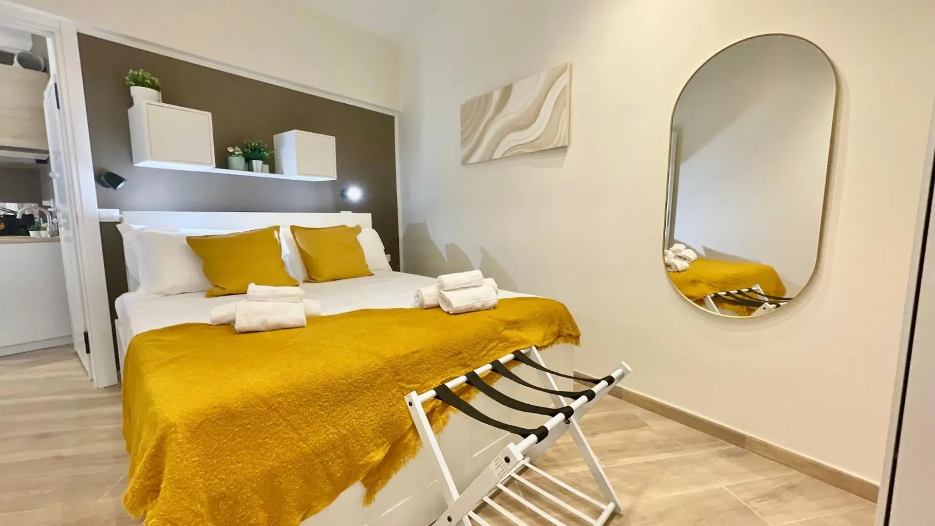 Happy Family Apartments Incantesimo Genoa Italy