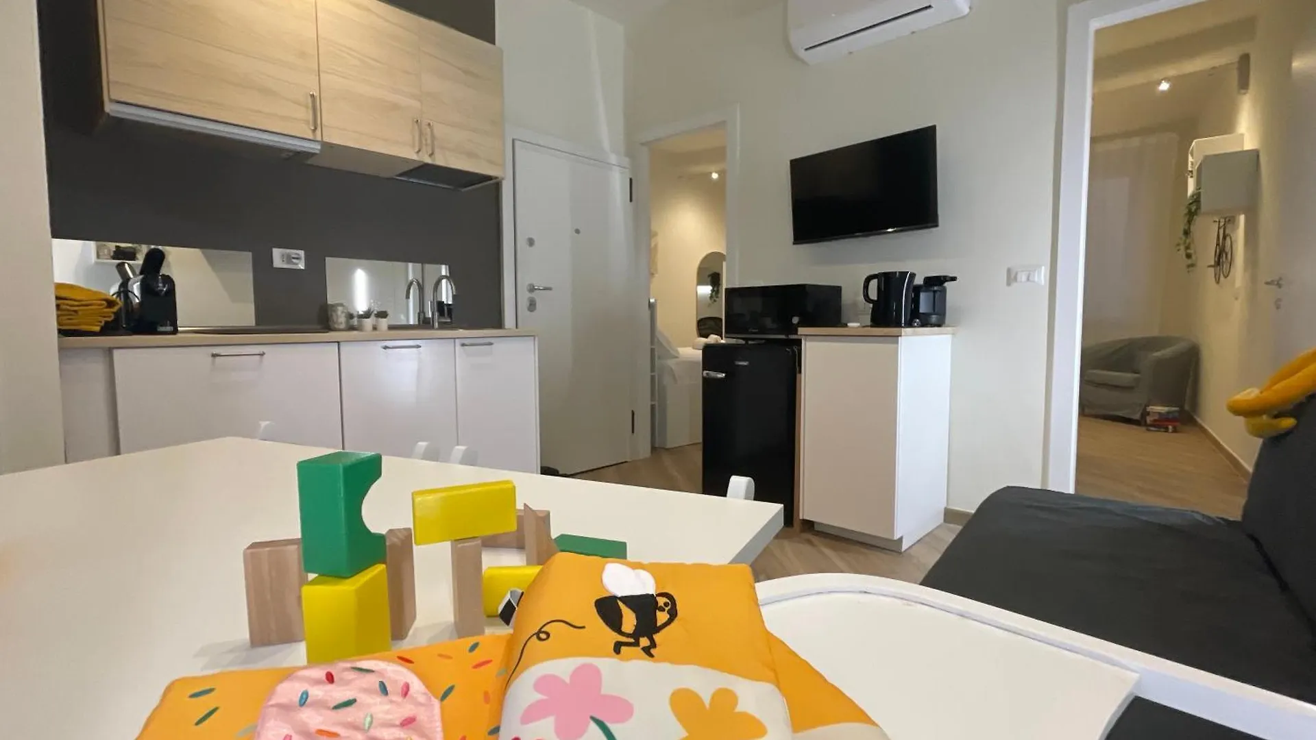 Happy Family Apartments Incantesimo Genoa